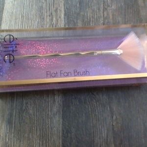 elite Pro Beauty brushes